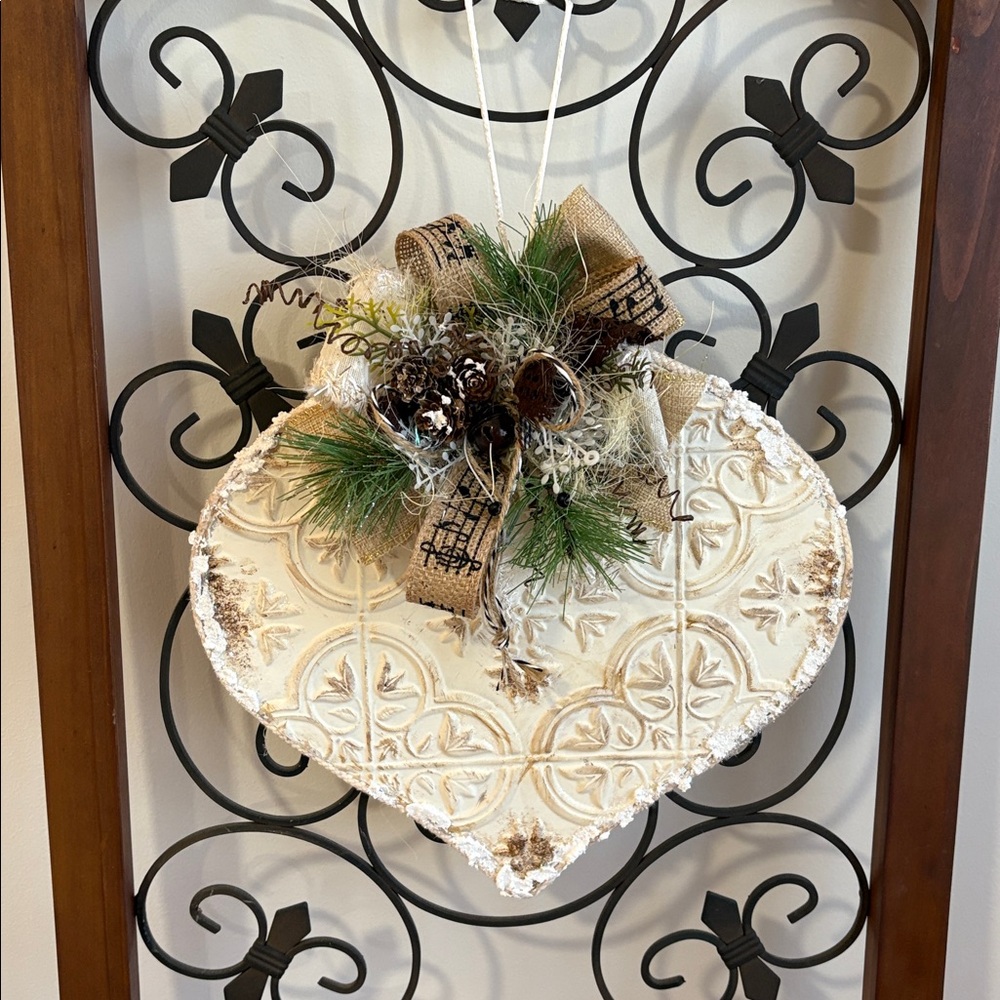 Rustic Cream Holiday ornament shape Decor